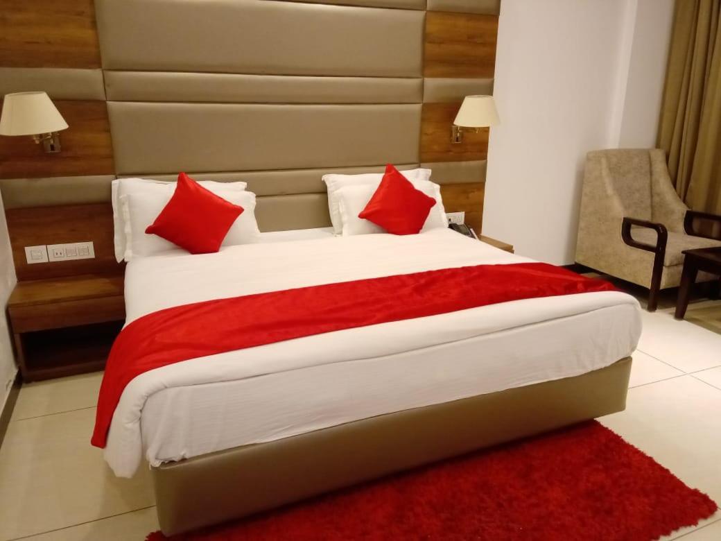 Hotel Green Orchid Udhampur 外观 照片