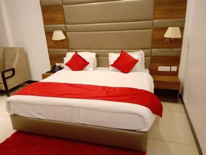 Hotel Green Orchid Udhampur 外观 照片